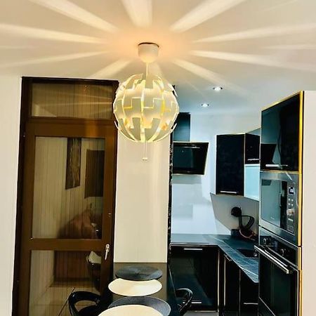 Appartement Moderne Vieille Ville Parking Gratuit Annecy Eksteriør billede